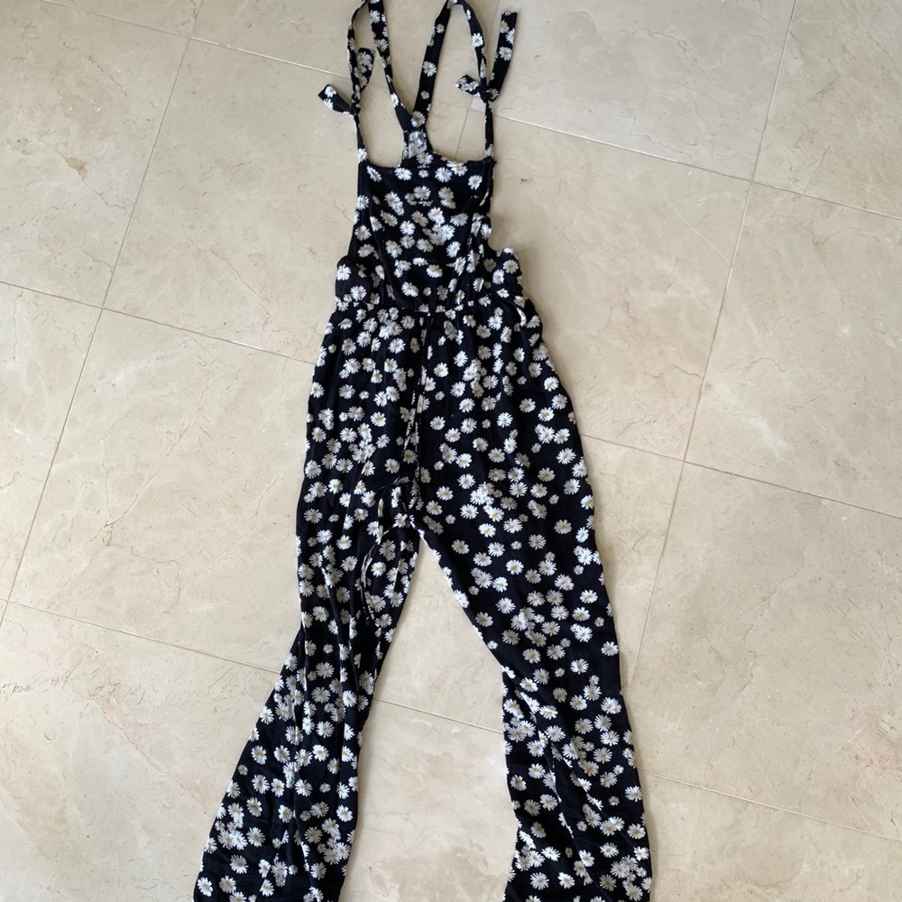 Daisy overalls